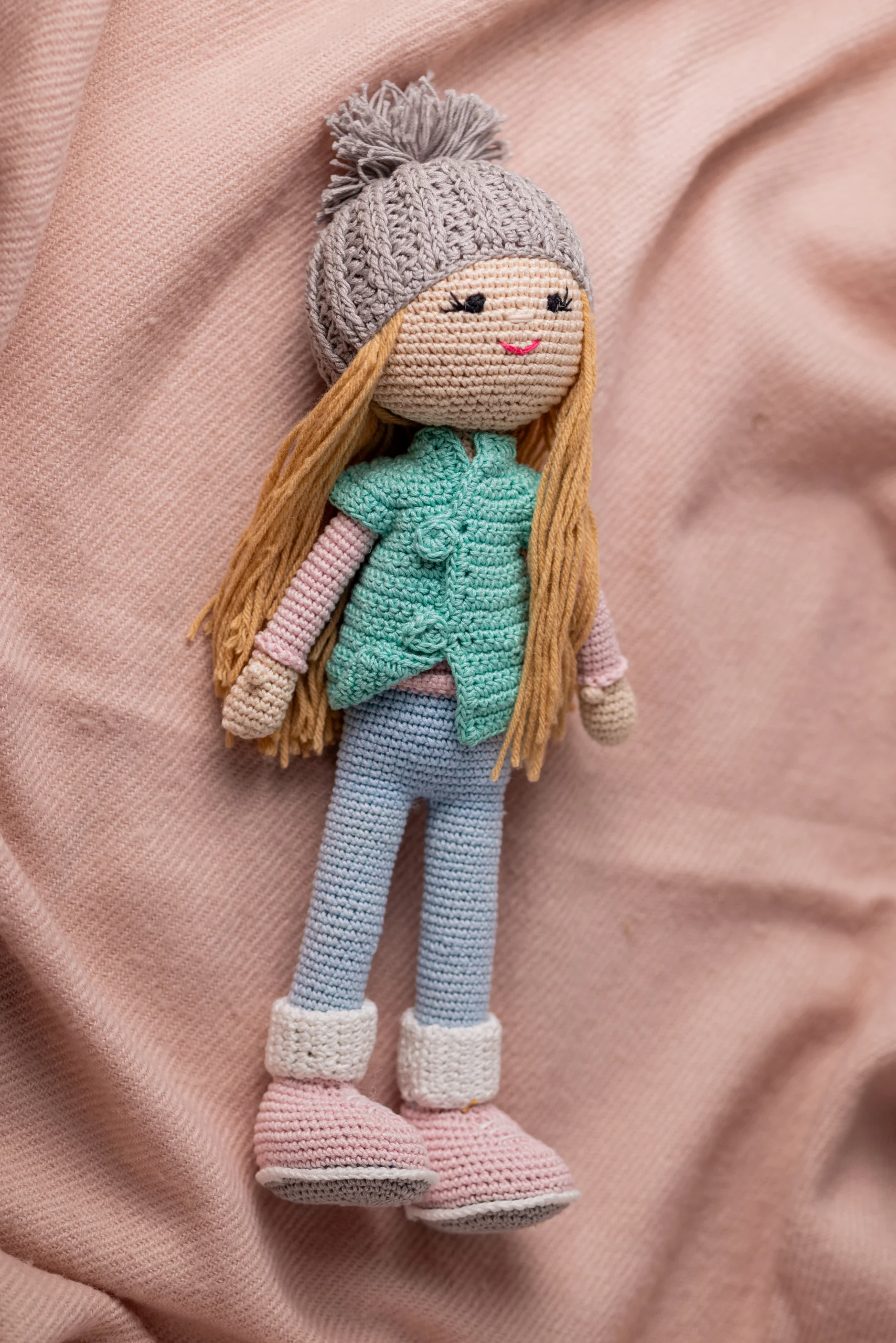 Handmade Amigurumi Winter Doll (9)